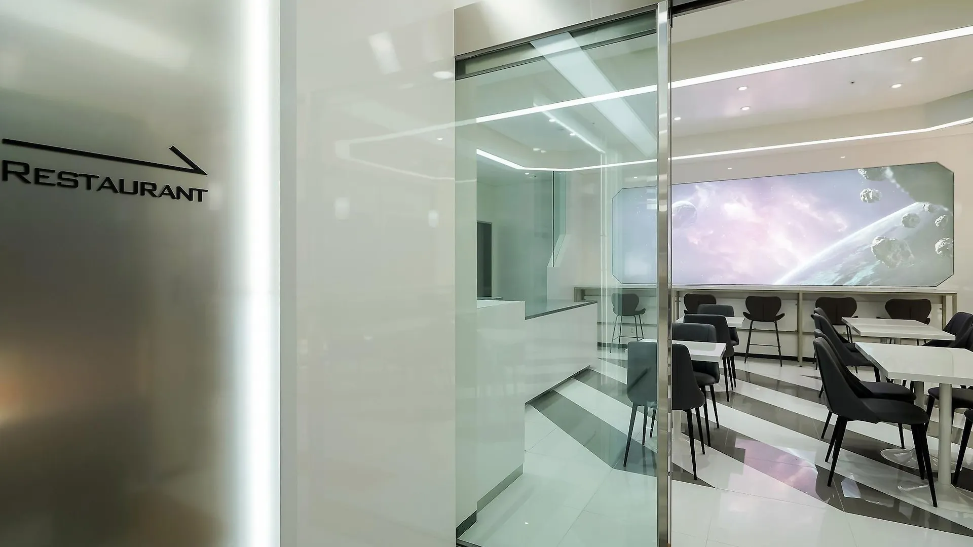 Henn Na Hotel Seoul Myeongdong