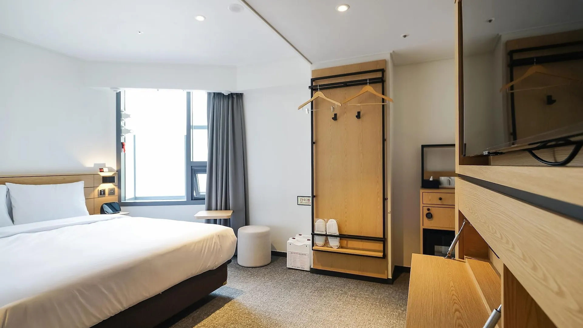 Henn Na Hotel Seoul Myeongdong South Korea