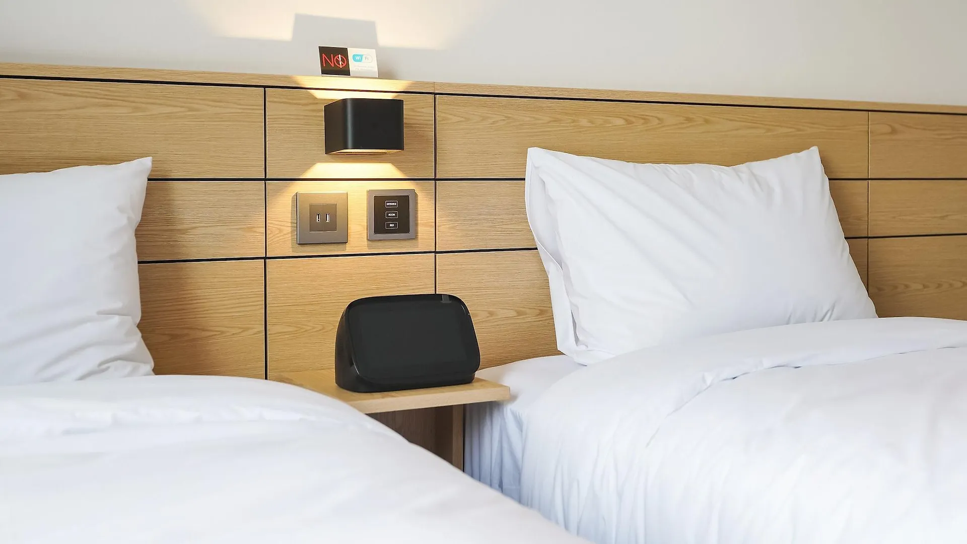 Henn Na Hotel Seoul Myeongdong