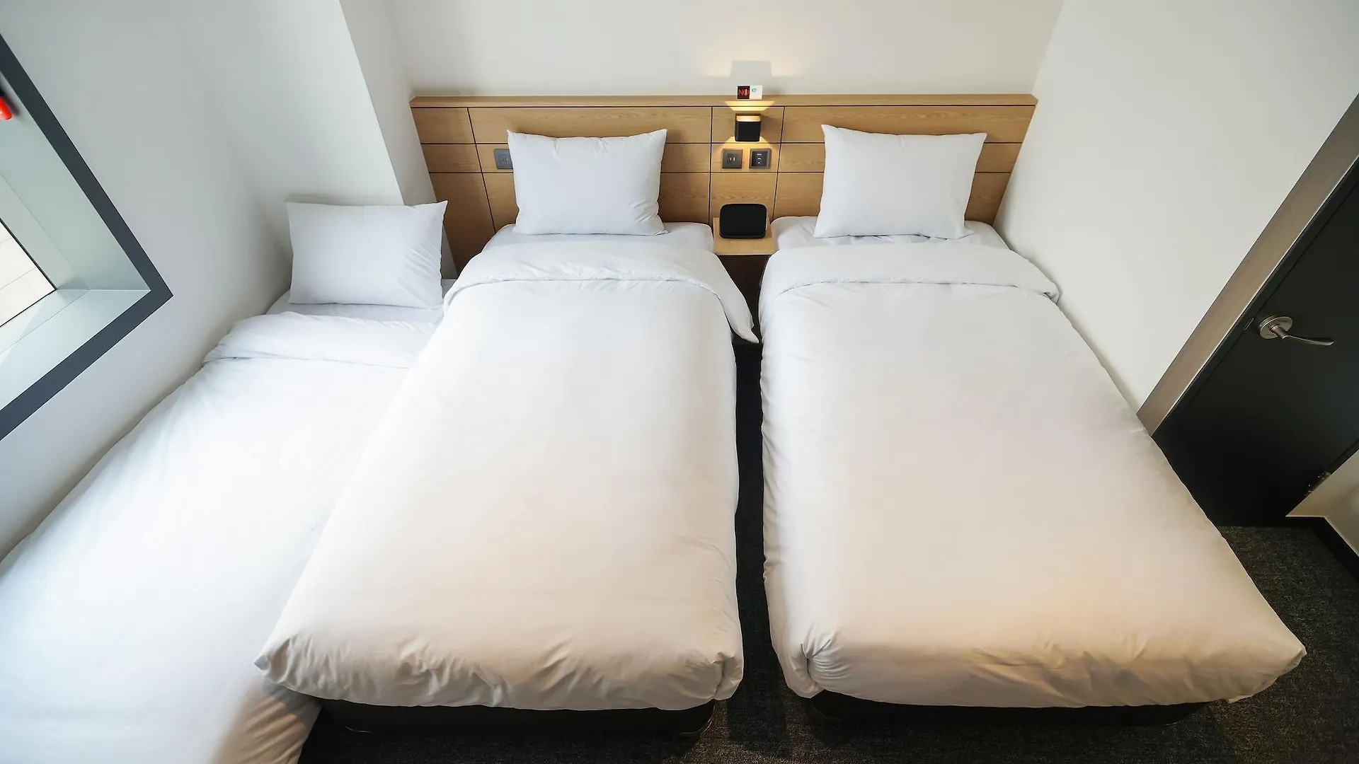 Henn Na Hotel Seoul Myeongdong 4*,  Sydkorea