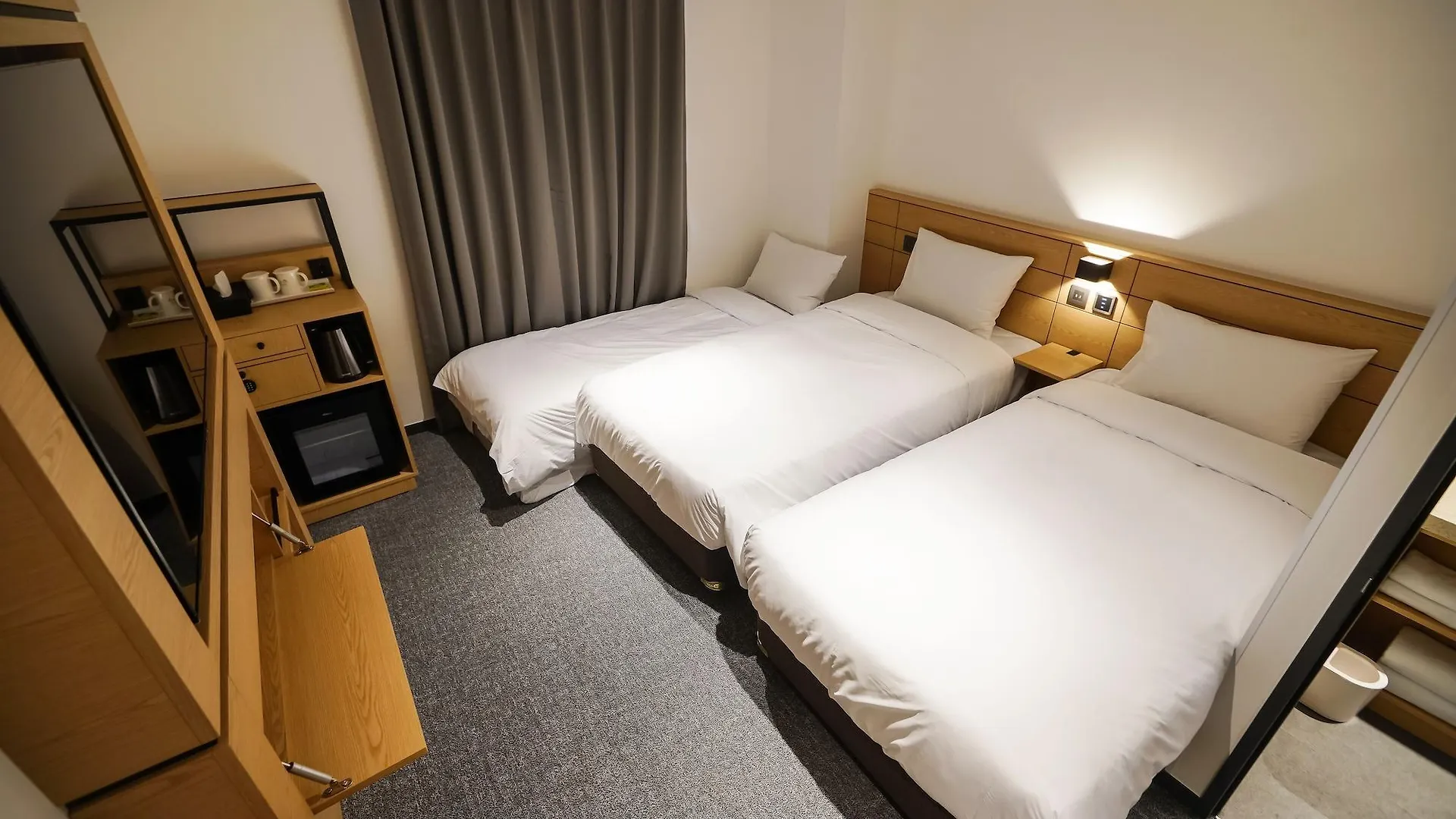 Henn Na Hotel Seoul Myeongdong South Korea